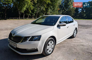 Ліфтбек Skoda Octavia 2018 в Сумах