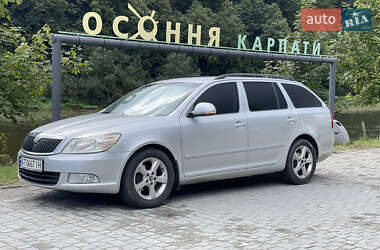 Універсал Skoda Octavia 2012 в 