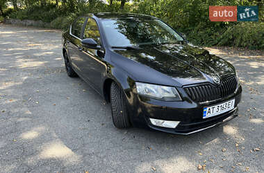 Лифтбек Skoda Octavia 2013 в 