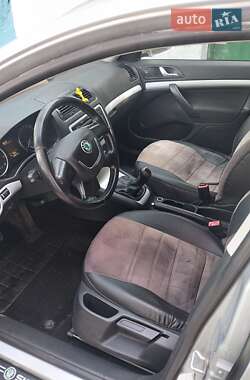 Универсал Skoda Octavia 2010 в 