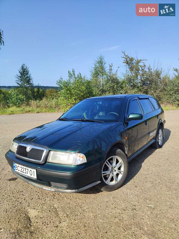 Skoda Octavia 2000