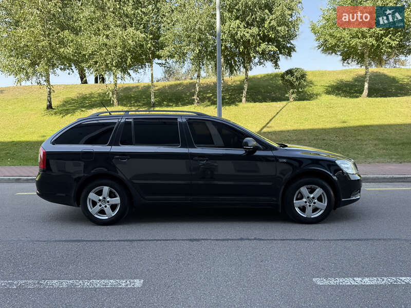 Универсал Skoda Octavia 2011 в Киеве фото 8 Универсал Skoda Octavia 2011 в Киеве