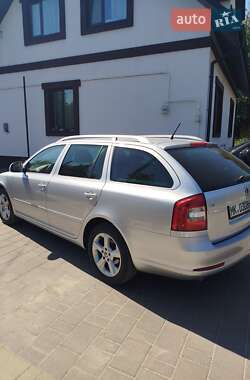 Универсал Skoda Octavia 2012 в 