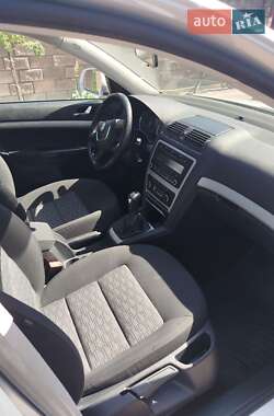 Универсал Skoda Octavia 2012 в 