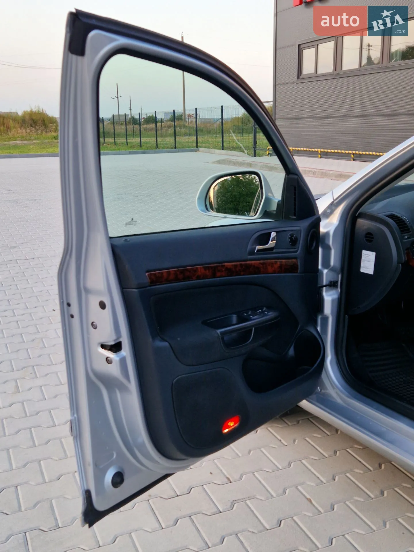 2010 Skoda Octavia - мініатюра 13
