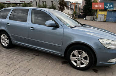 Универсал Skoda Octavia 2009 в 