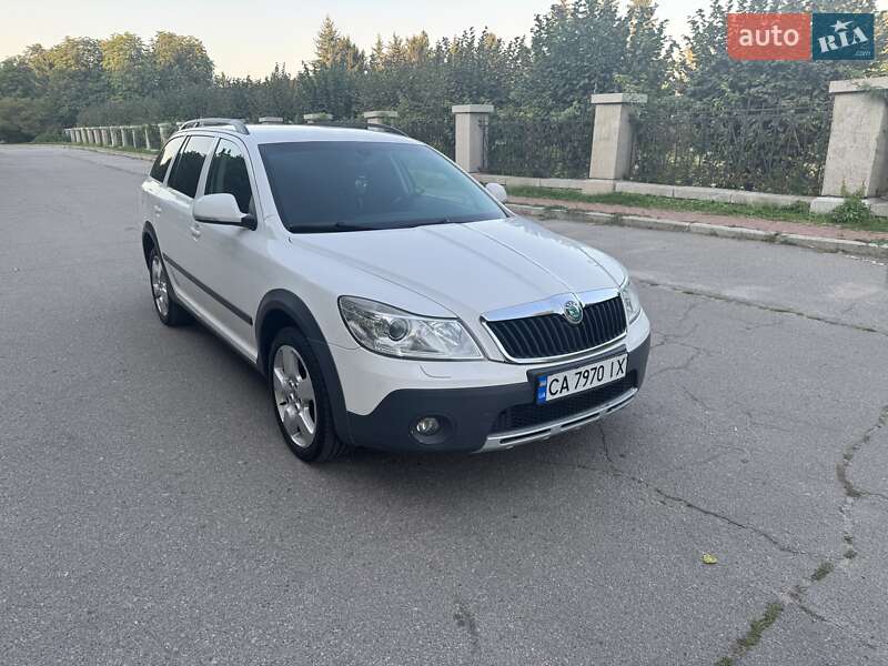 Универсал Skoda Octavia 2012 в Умани