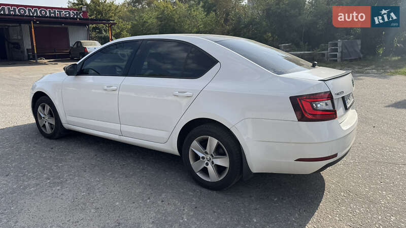 Лифтбек Skoda Octavia 2017 в Киеве