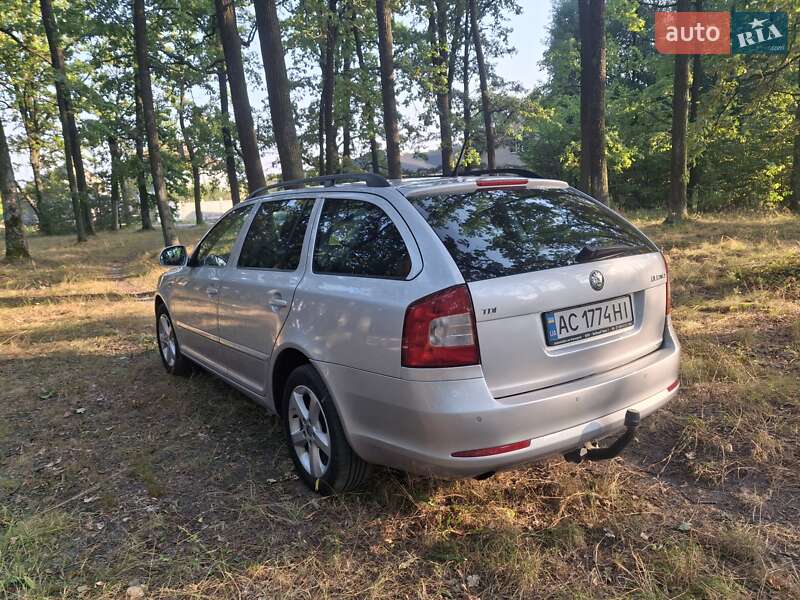 Універсал Skoda Octavia 2011 в Луцьку