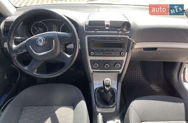 Универсал Skoda Octavia 2012 в 