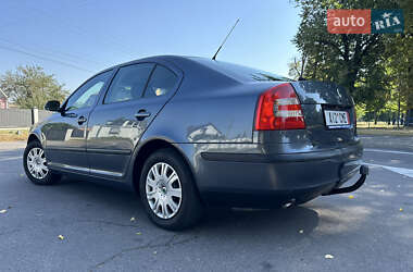 Лифтбек Skoda Octavia 2008 в 