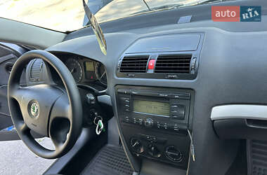 Лифтбек Skoda Octavia 2008 в 