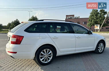 Универсал Skoda Octavia 2016 в Каменец-Подольском