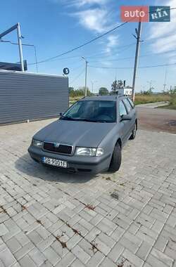 Універсал Skoda Octavia 2000 в Харкові