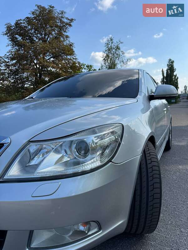 Лифтбек Skoda Octavia 2011 в Кременчуге