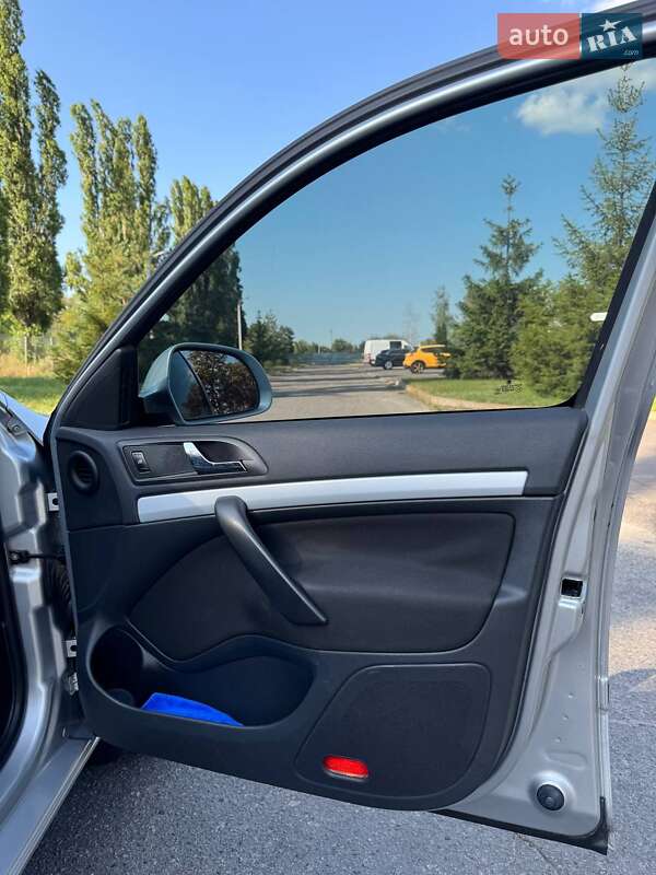 Лифтбек Skoda Octavia 2011 в Кременчуге