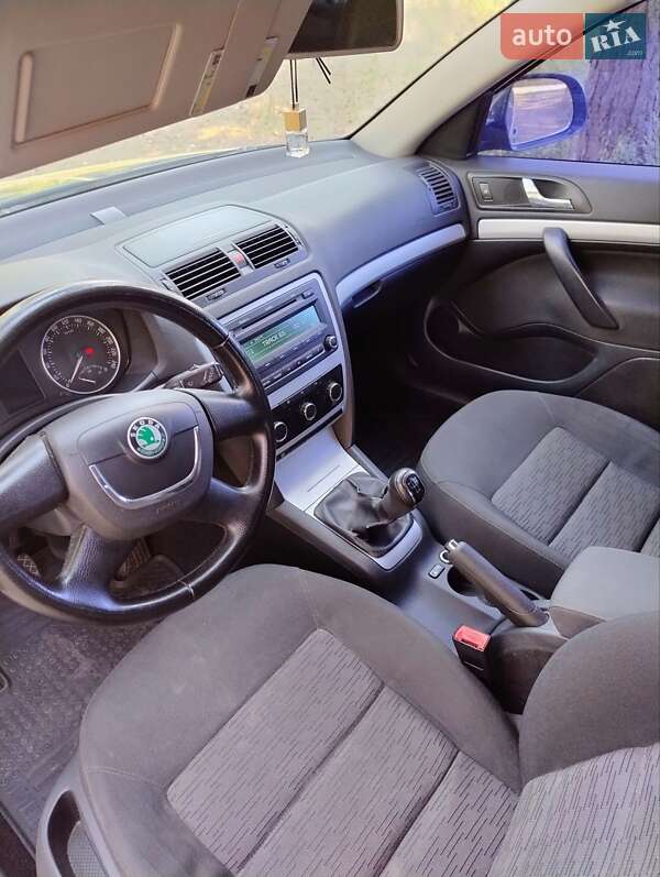 Лифтбек Skoda Octavia 2011 в Кобеляках фото 3 Лифтбек Skoda Octavia 2011 в Кобеляках