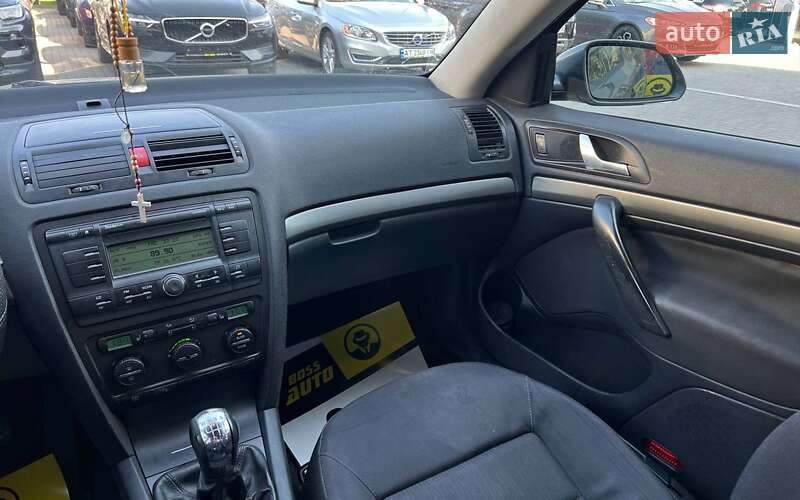 Лифтбек Skoda Octavia 2006 в Ивано-Франковске