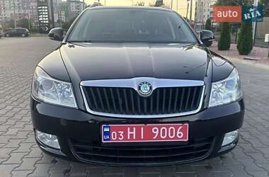 Универсал Skoda Octavia 2010 в 