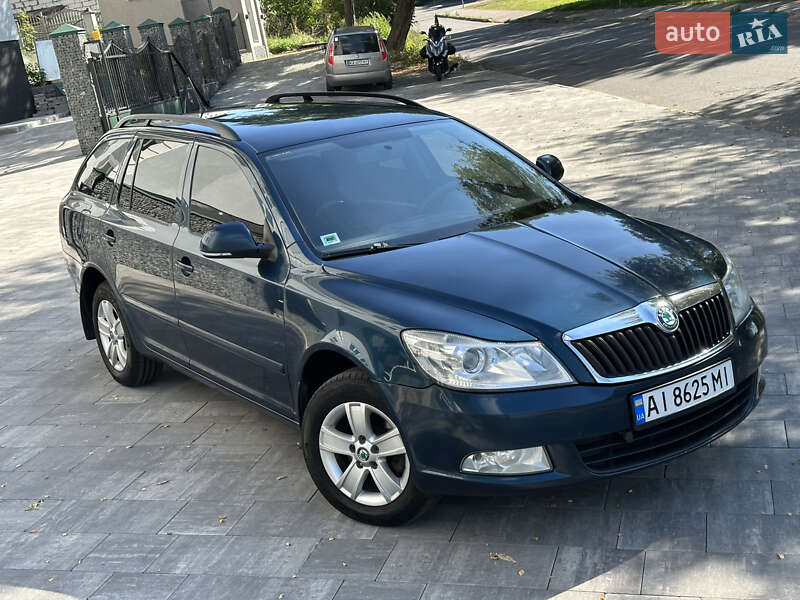 Универсал Skoda Octavia 2012 в 