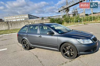 Универсал Skoda Octavia 2012 в 