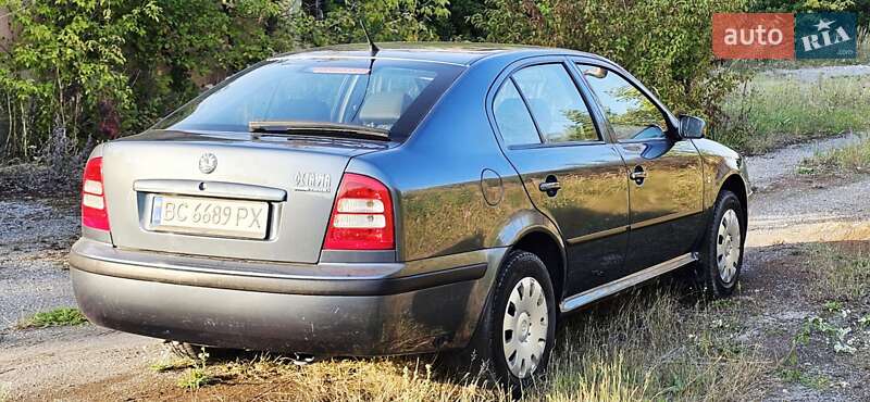 Ліфтбек Skoda Octavia 2005 в Кременці