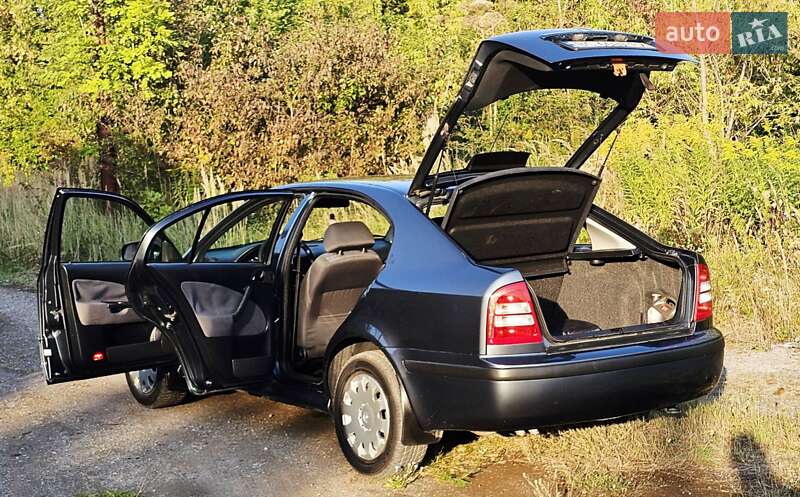 Ліфтбек Skoda Octavia 2005 в Кременці