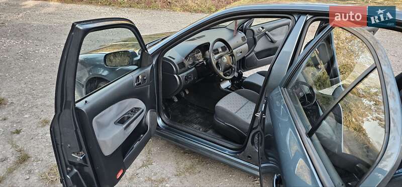 Ліфтбек Skoda Octavia 2005 в Кременці