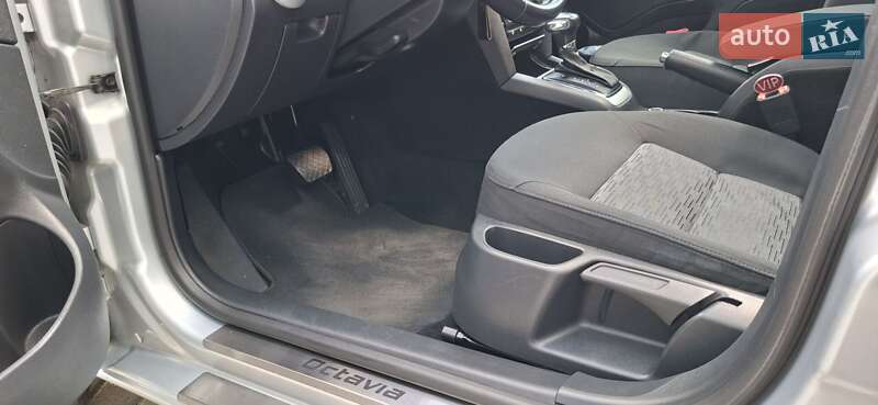 Універсал Skoda Octavia 2009 в Львові фото 32 Універсал Skoda Octavia 2009 в Львові