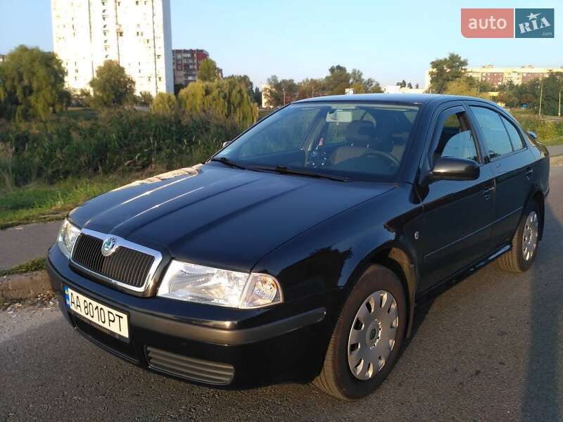Лифтбек Skoda Octavia 2008 в Киеве