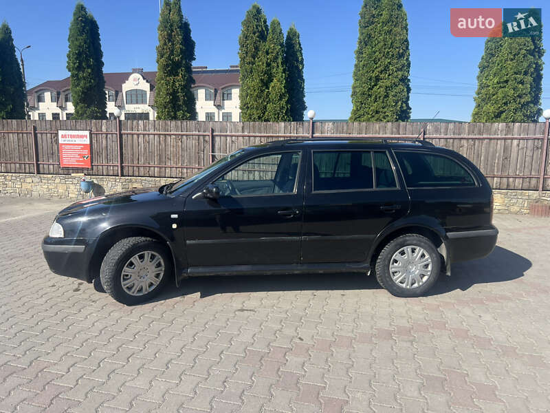 Універсал Skoda Octavia 2002 в Дунаївцях