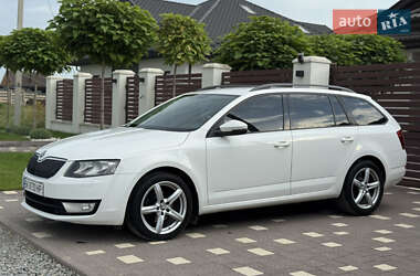 Универсал Skoda Octavia 2013 в 