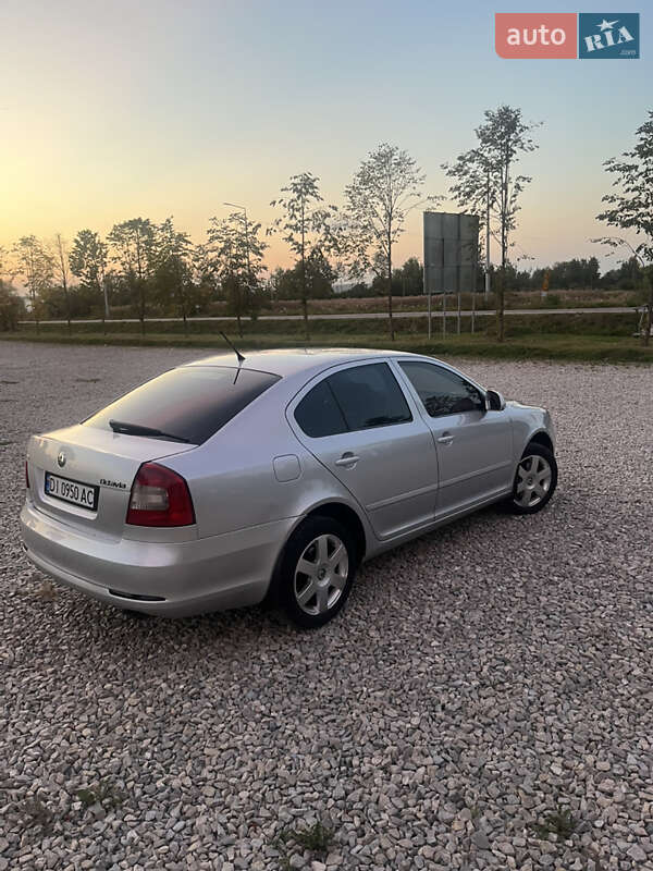 Ліфтбек Skoda Octavia 2011 в Богородчанах фото 4 Ліфтбек Skoda Octavia 2011 в Богородчанах