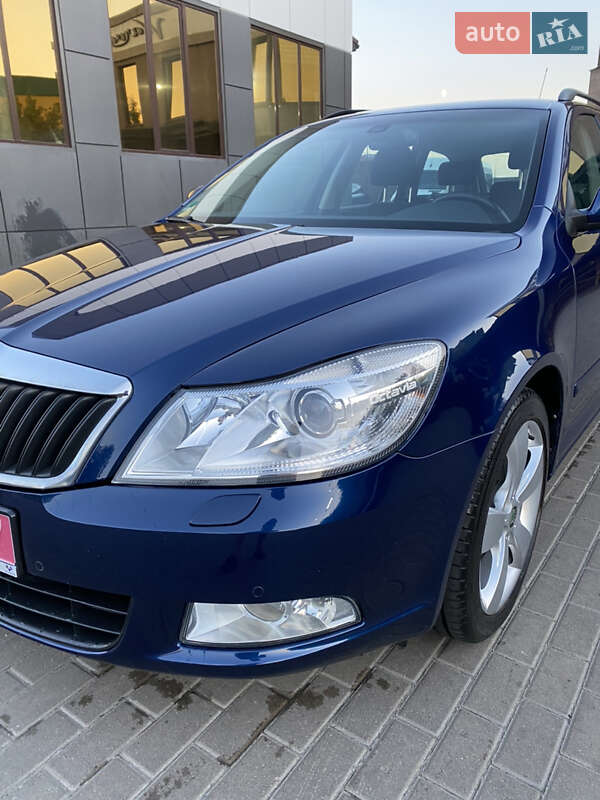 Универсал Skoda Octavia 2010 в Ровно