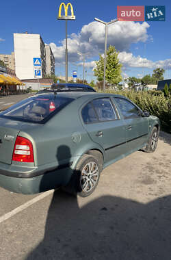 Ліфтбек Skoda Octavia 2003 в Олександрії