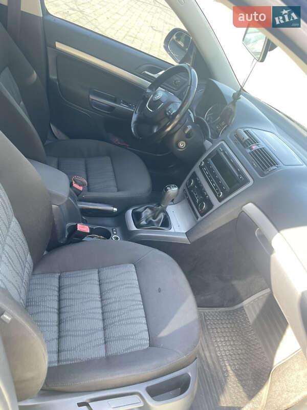 Лифтбек Skoda Octavia 2012 в Дубно