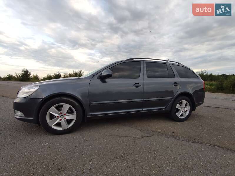Універсал Skoda Octavia 2011 в Чуднові