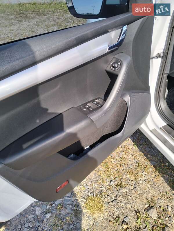 Универсал Skoda Octavia 2018 в Львове