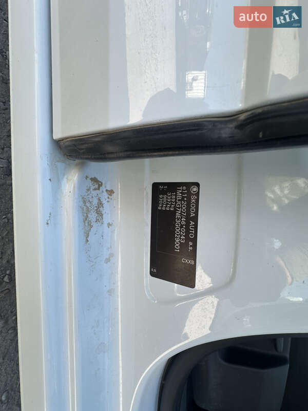 Универсал Skoda Octavia 2015 в Черновцах