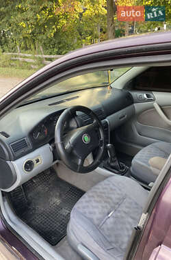Лифтбек Skoda Octavia 1999 в 