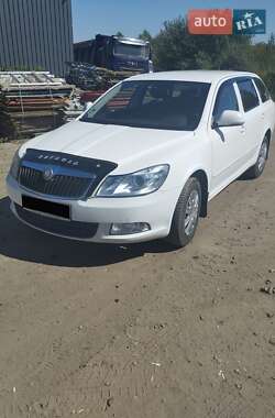 Универсал Skoda Octavia 2010 в Сумах