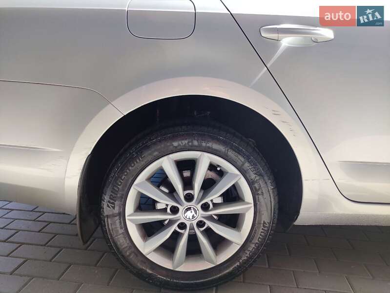 Универсал Skoda Octavia 2015 в Киеве