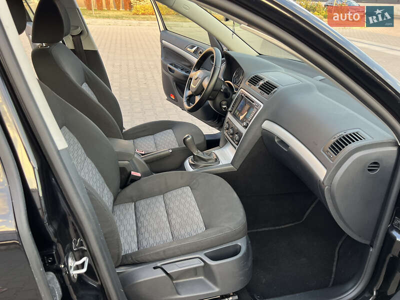 Универсал Skoda Octavia 2009 в Луцке фото 41 Универсал Skoda Octavia 2009 в Луцке