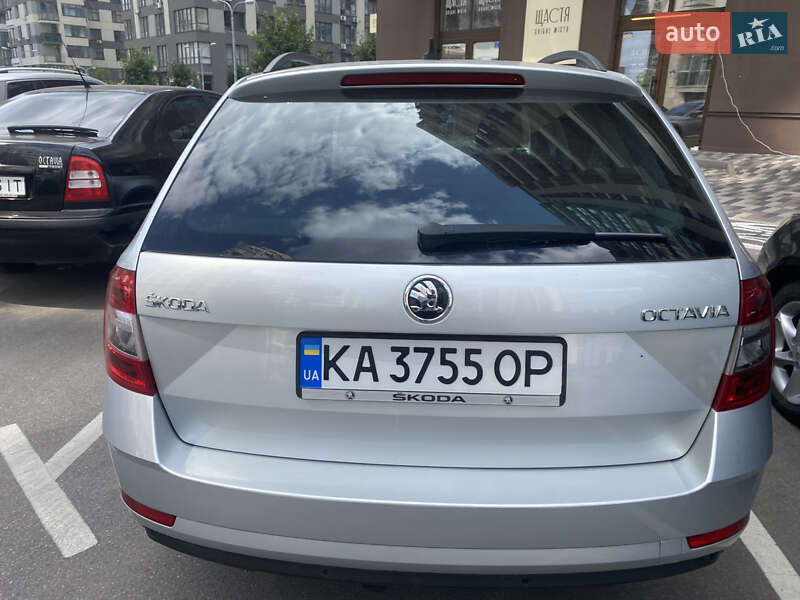 Универсал Skoda Octavia 2018 в Киеве