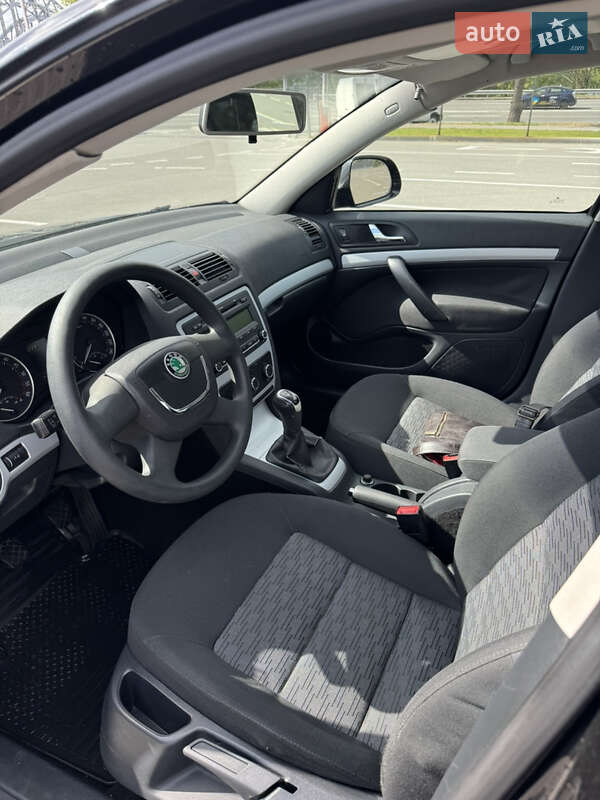 Лифтбек Skoda Octavia 2011 в Киеве
