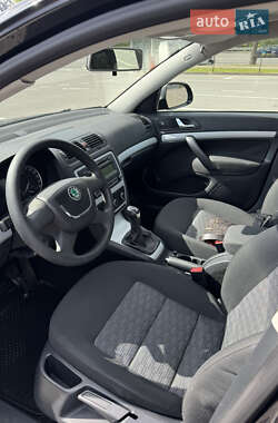 Лифтбек Skoda Octavia 2011 в 