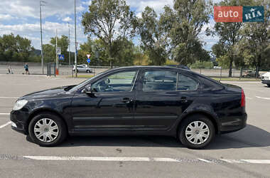 Лифтбек Skoda Octavia 2011 в 