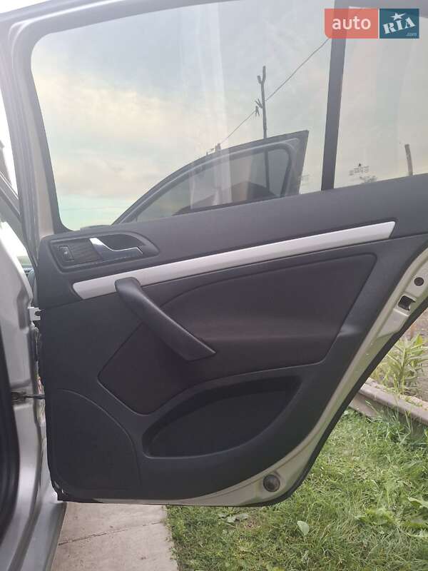 Лифтбек Skoda Octavia 2006 в Ивано-Франковске