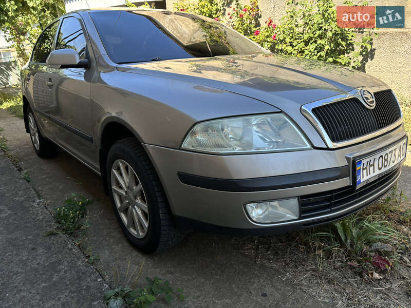 Лифтбек Skoda Octavia 2007 в Одессе
