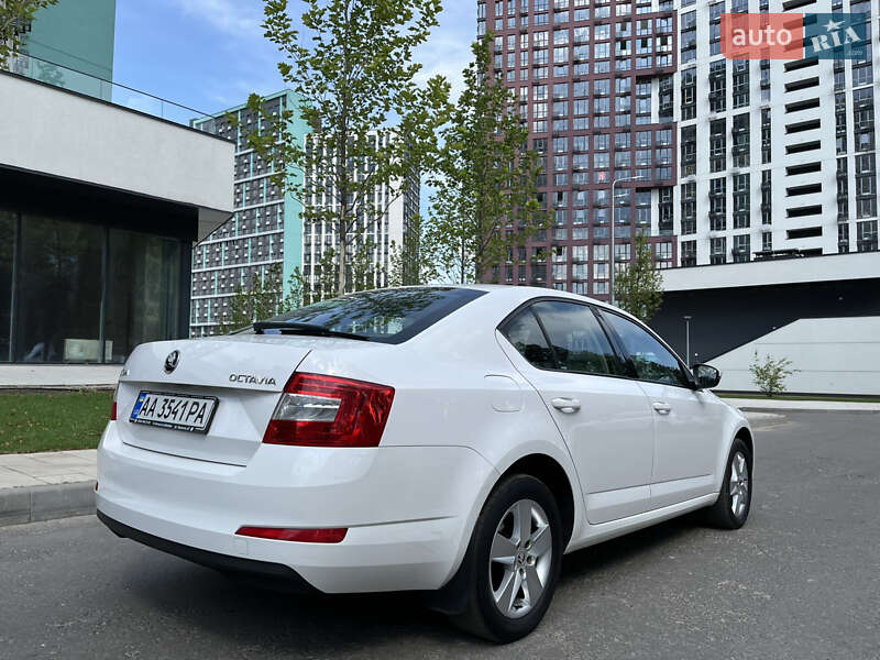 Ліфтбек Skoda Octavia 2016 в Києві